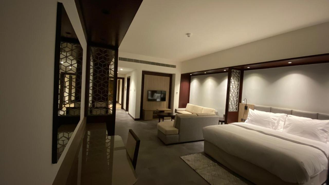 Sitara Hotel Apartment دبي المظهر الخارجي الصورة