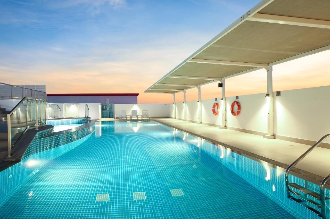 Sitara Hotel Apartment دبي المظهر الخارجي الصورة